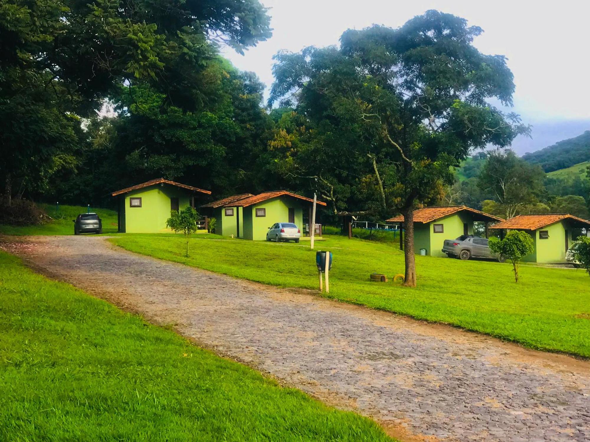 Hotel Pousada E Camping Recanto Da Praia Capitólio Exterior foto